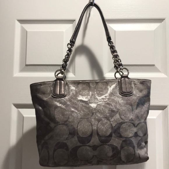 Coach Bag - Picture 2 of 16